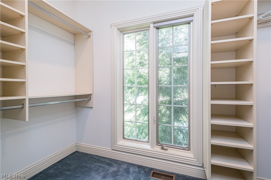 Woods At Nobles Pond - Residential