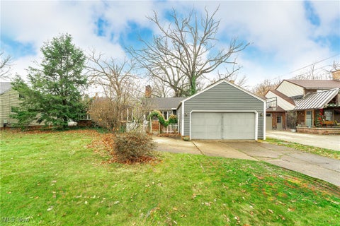 Photo for 560 Vineland Road