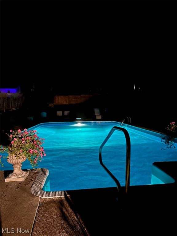 Village/Lowellville - Residential