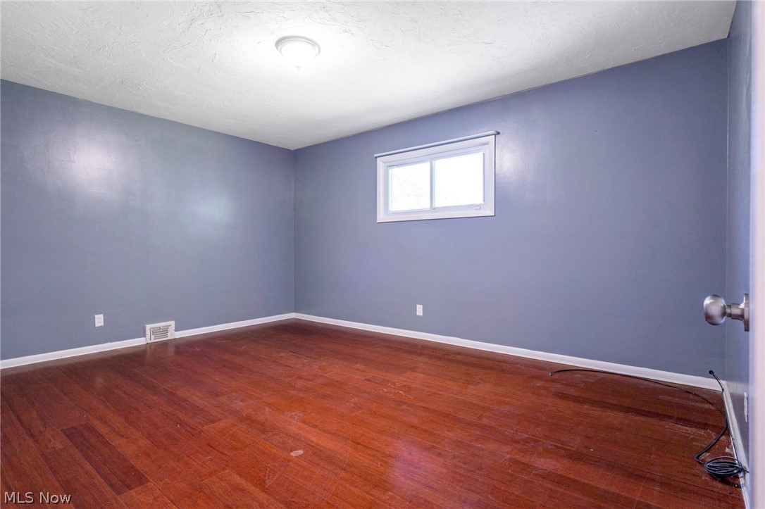 Sedgewick Land Companys 02 Re - Residential Lease