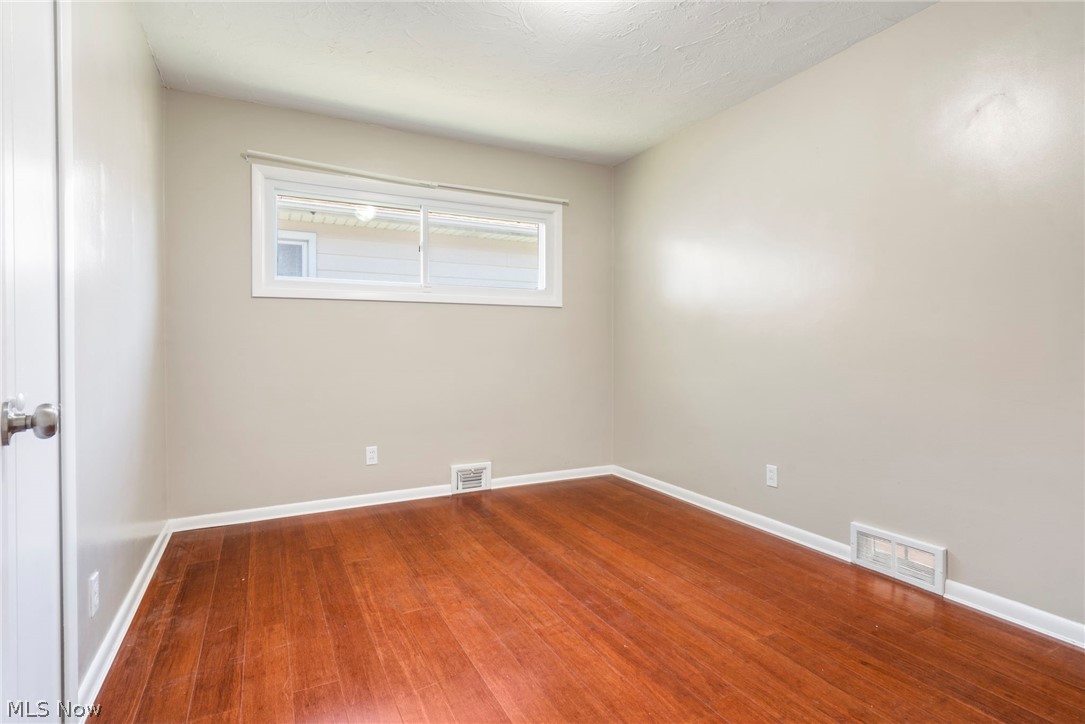 Sedgewick Land Companys 02 Re - Residential Lease