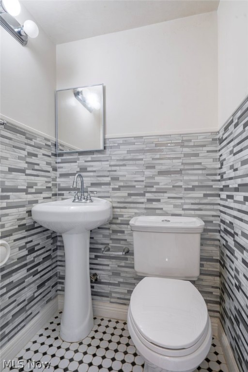 Sedgewick Land Companys 02 Re - Residential Lease