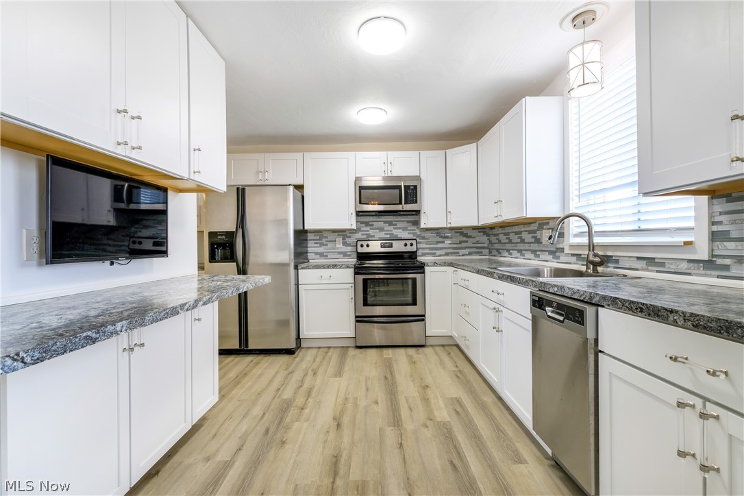 Carlton House Condo - Residential