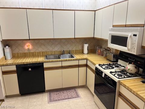 Tiny photo for 4581 Morgate Circle NW, Canton, OH 44708 (MLS # 5202640)