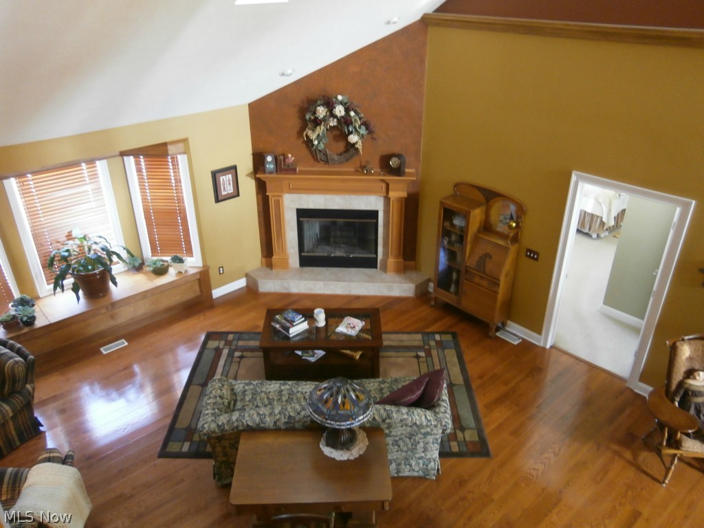 Fox Pointe - Residential