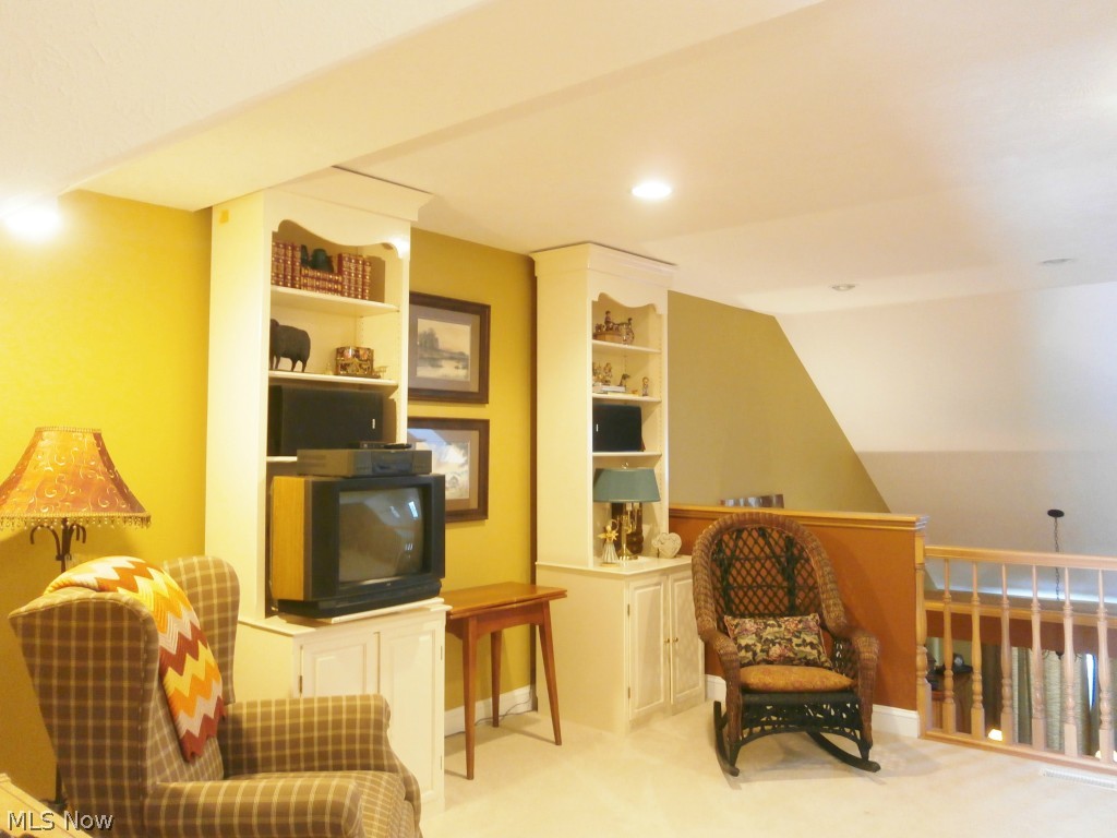 Fox Pointe - Residential