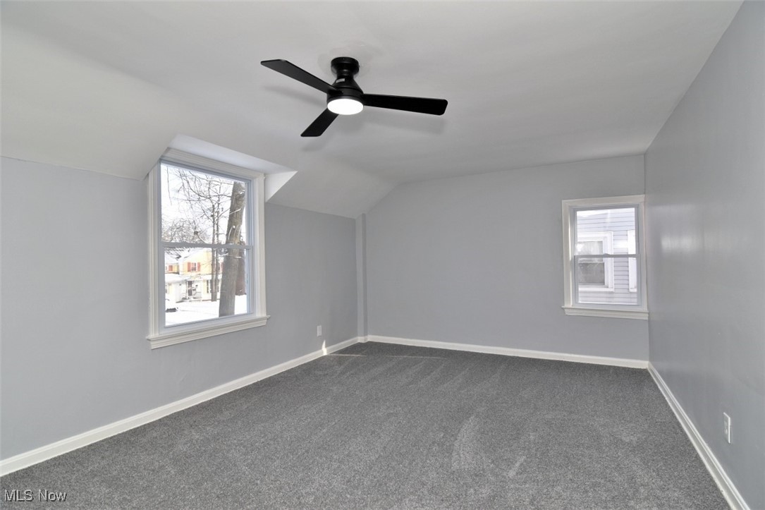 Shakerwood 01-D/R Dvoraks - Residential