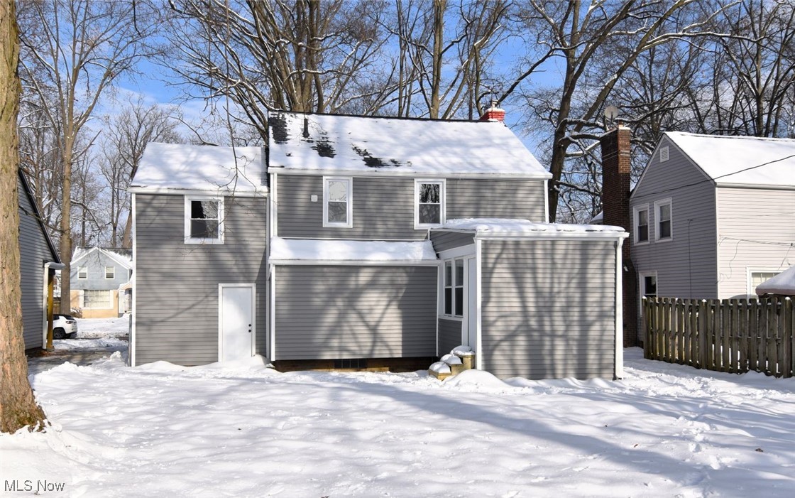 Shakerwood 01-D/R Dvoraks - Residential