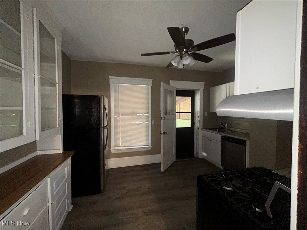 Ohio City - Commercial Sale