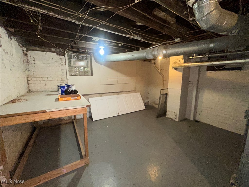 Ohio City - Commercial Sale