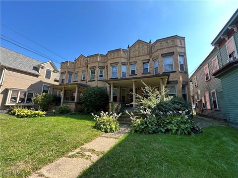 4309 Clinton Avenue Cleveland OH 44113