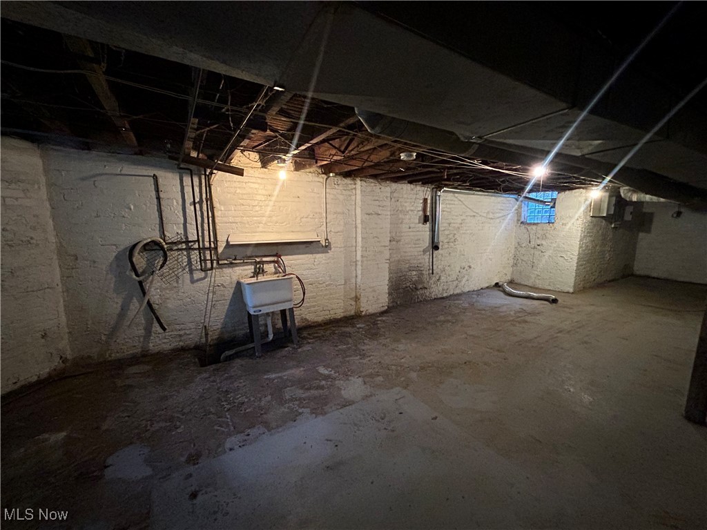 Ohio City - Commercial Sale