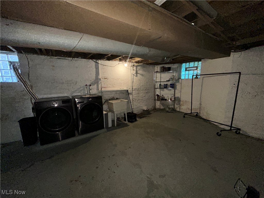 Ohio City - Commercial Sale