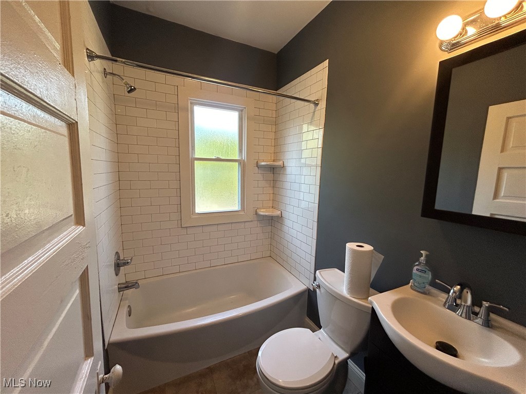 Ohio City - Commercial Sale