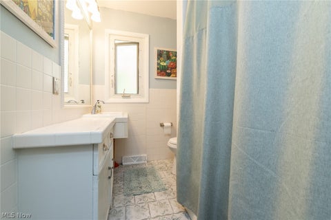 Tiny photo for 3129 Warrensville Center Road, Shaker Heights, OH 44122 (MLS # 5254313)