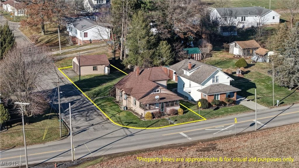 Photo of 549 Redwood Street SW, Beach City, OH 44608 (MLS # 5178790)