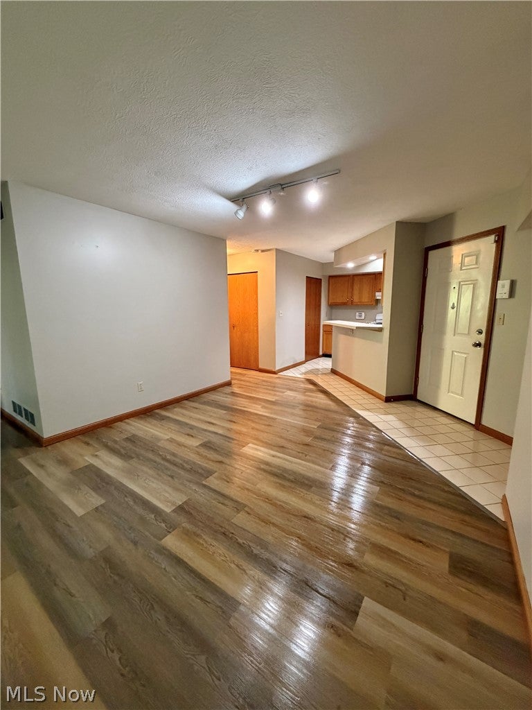 4046 Saint Andrews Court 1