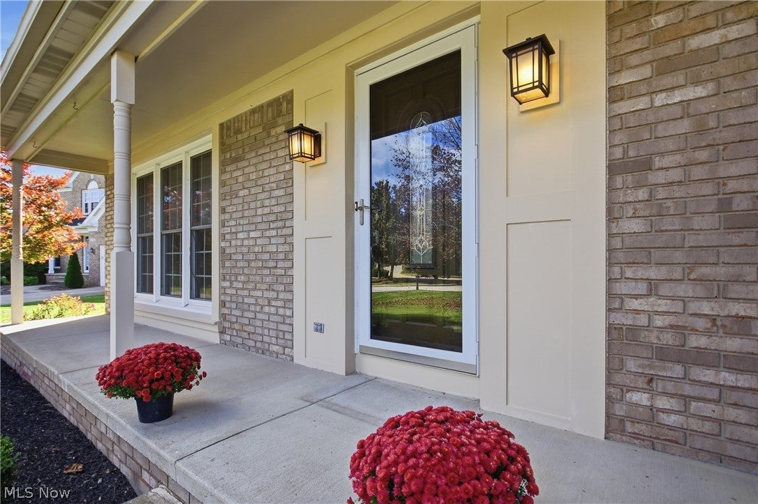 3098 Bierce Circle