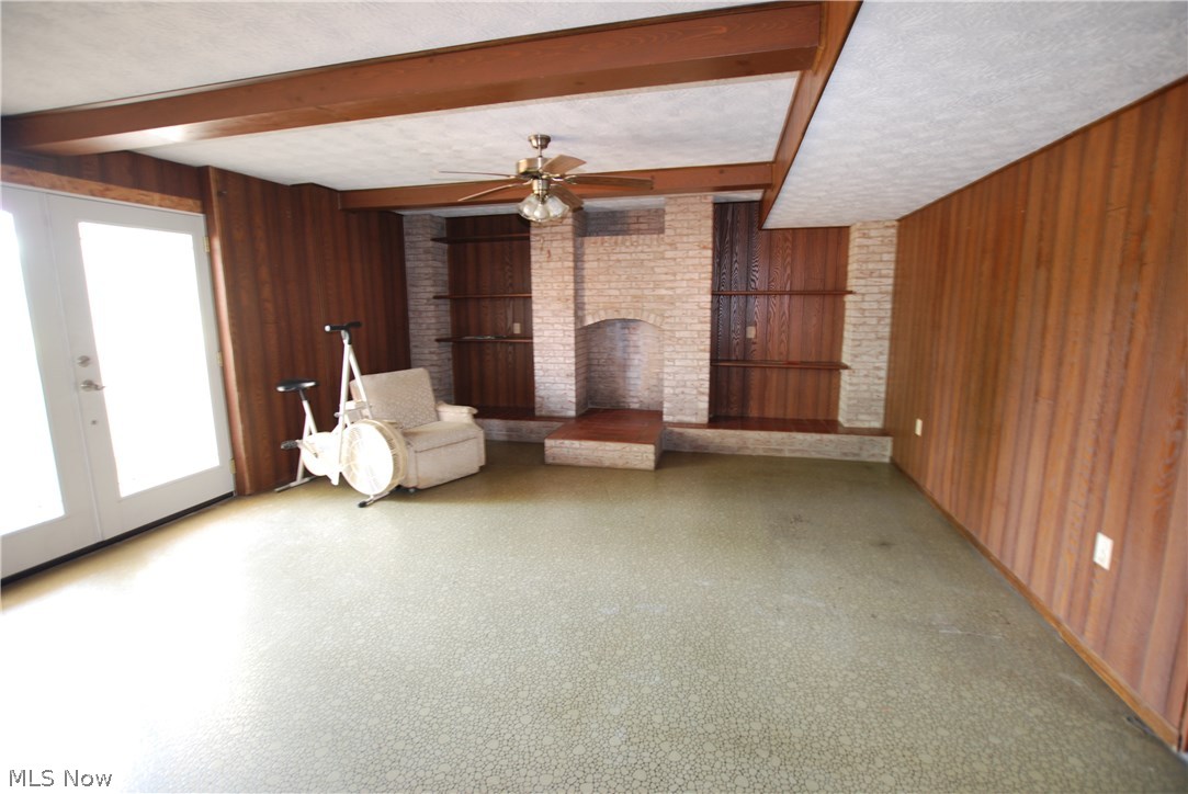 Emerson Pine 4 - Residential