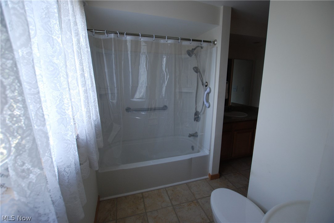 Emerson Pine 4 - Residential