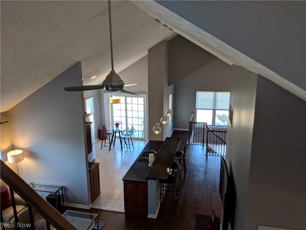 Legends/Aberdeen Condos Ph Xxi - Residential