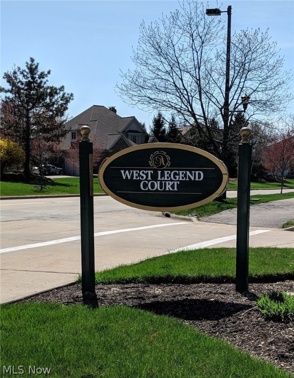 Legends/Aberdeen Condos Ph Xxi - Residential