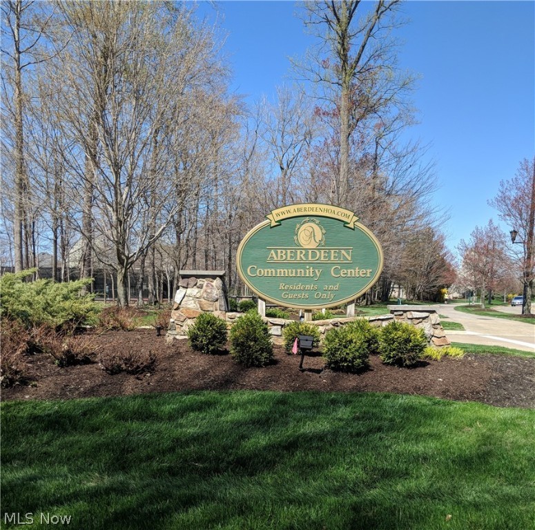 Legends/Aberdeen Condos Ph Xxi - Residential