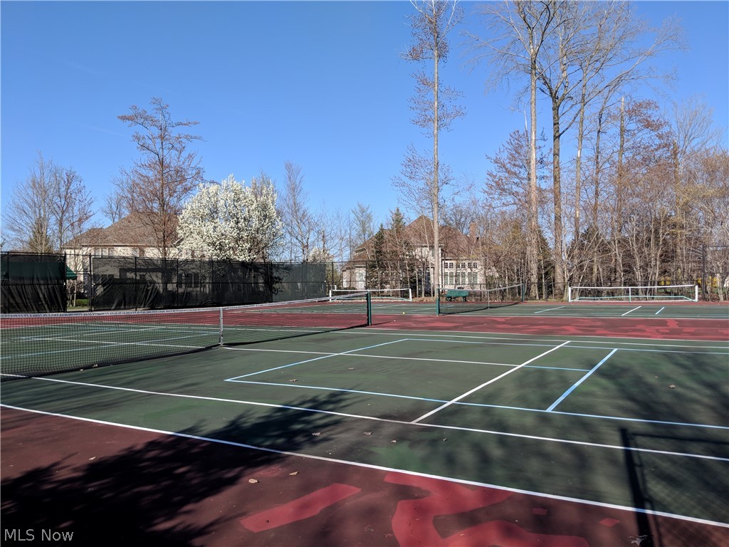 Legends/Aberdeen Condos Ph Xxi - Residential