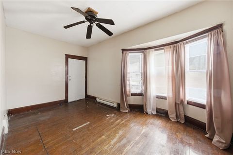 Tiny photo for 3885 W 20th Street, Cleveland, OH 44109 (MLS # 5188033)
