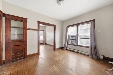 Tiny photo for 3885 W 20th Street, Cleveland, OH 44109 (MLS # 5188033)