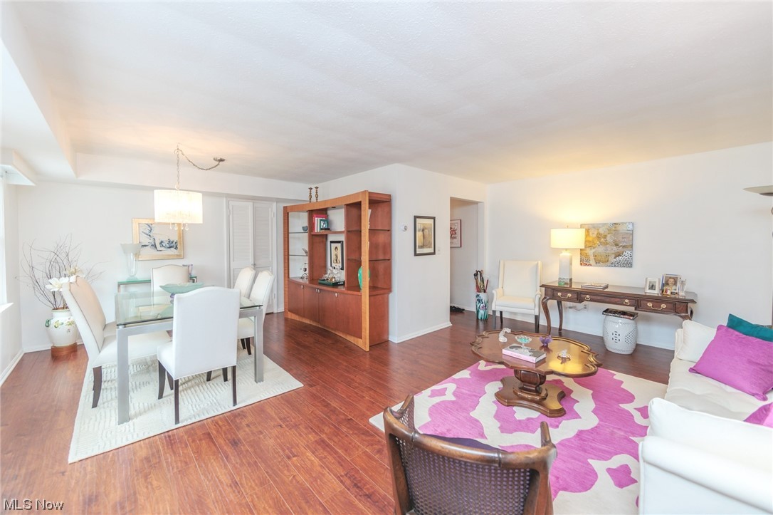 Royal Court Condos - Residential