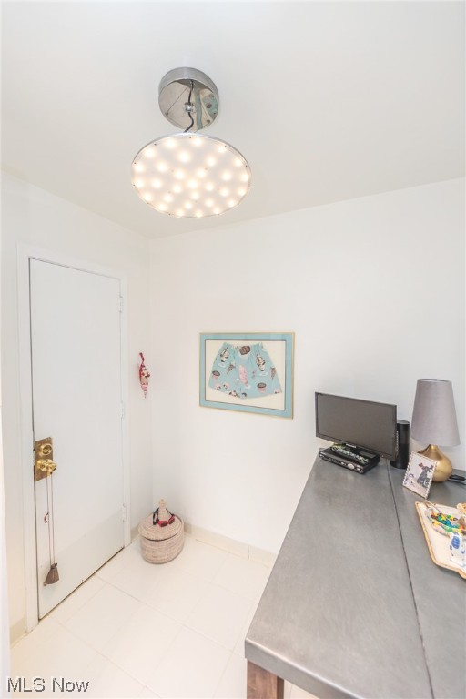 Royal Court Condos - Residential