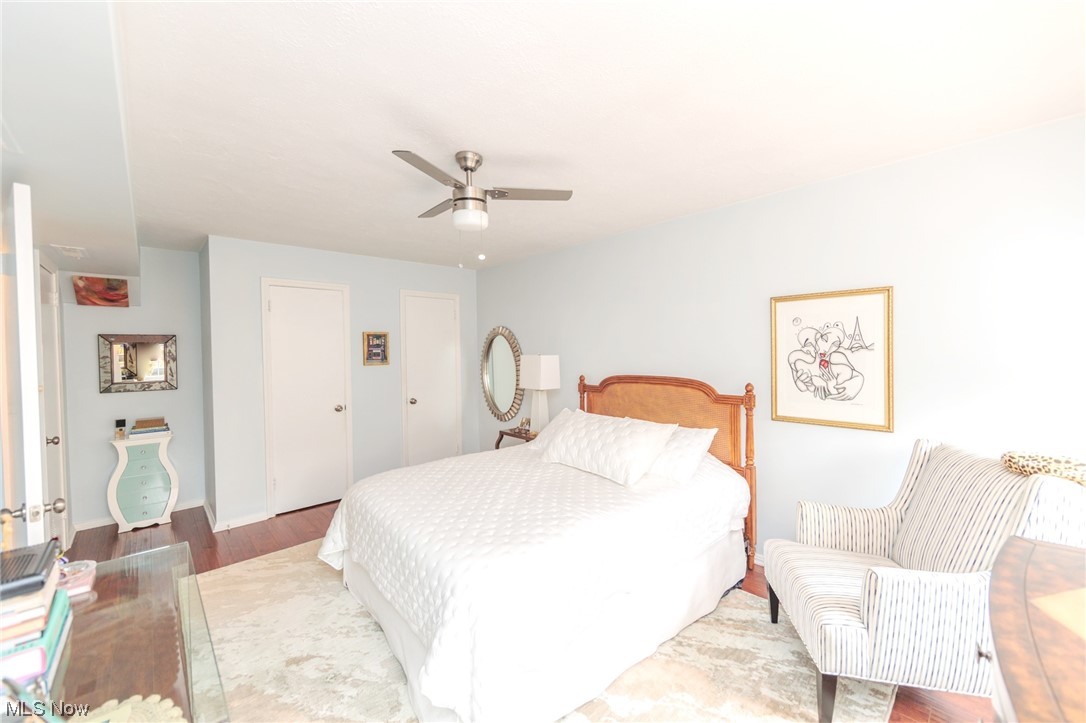 Royal Court Condos - Residential