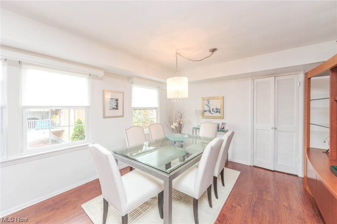 Royal Court Condos - Residential