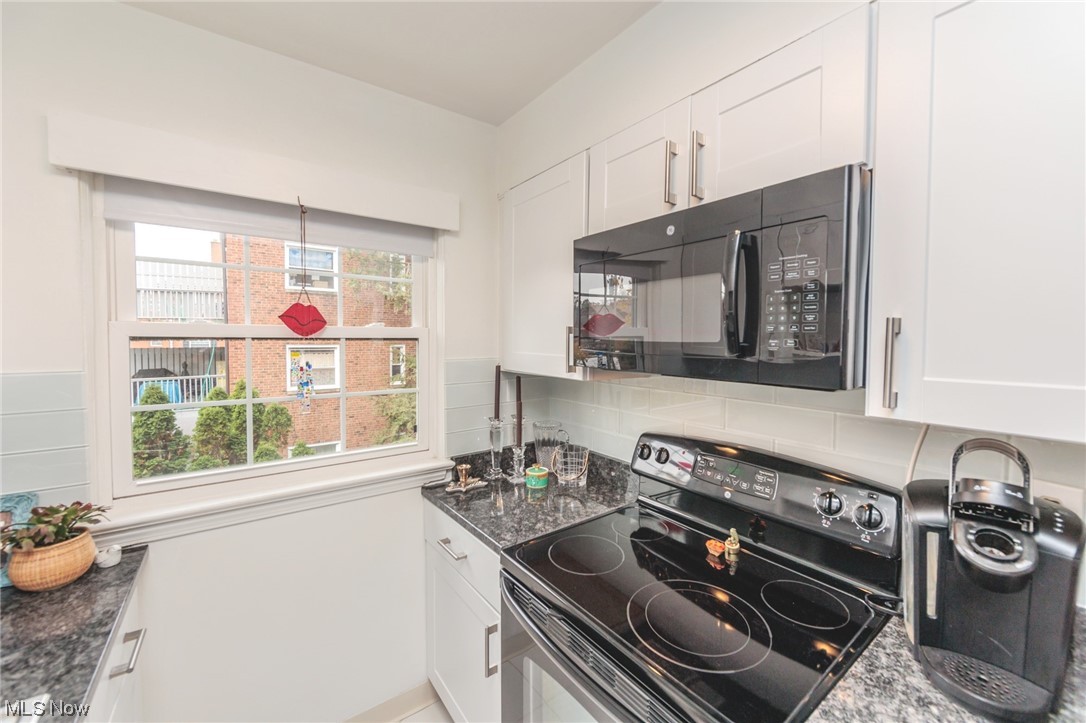 Royal Court Condos - Residential