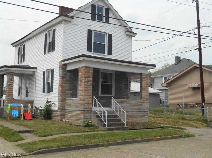 This 2 story home has 2 bedrooms and 1 full bath. 2 car detached garage plus a 1 car carport. Sits on an oversized lot and has the possibility to building another home on it. Located on great relatively quite street in Shadyside. Seller to retain mineral rights.