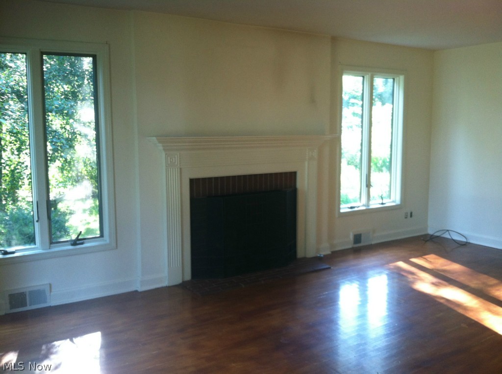 Colonial Village - Residential