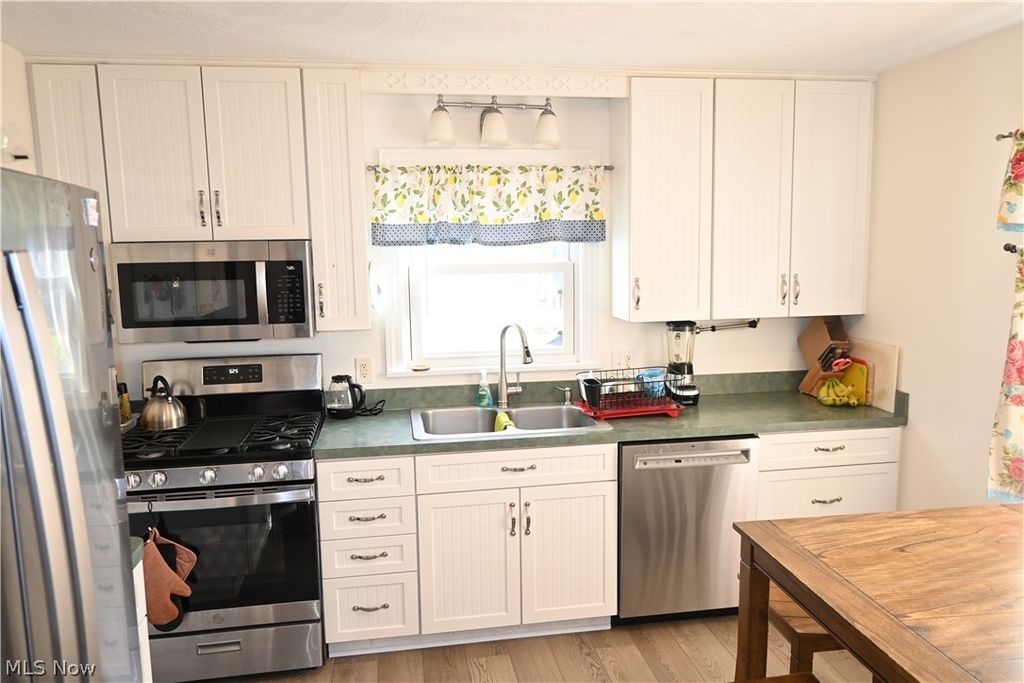 Photo of 94 N 5th Street, Rittman, OH 44270 (MLS # 5195321)