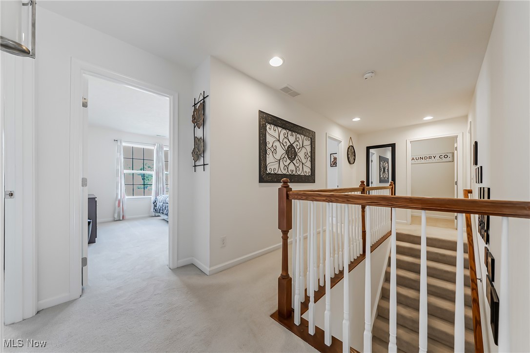 10116 Flagstone Drive, Twinsburg, Ohio image 12