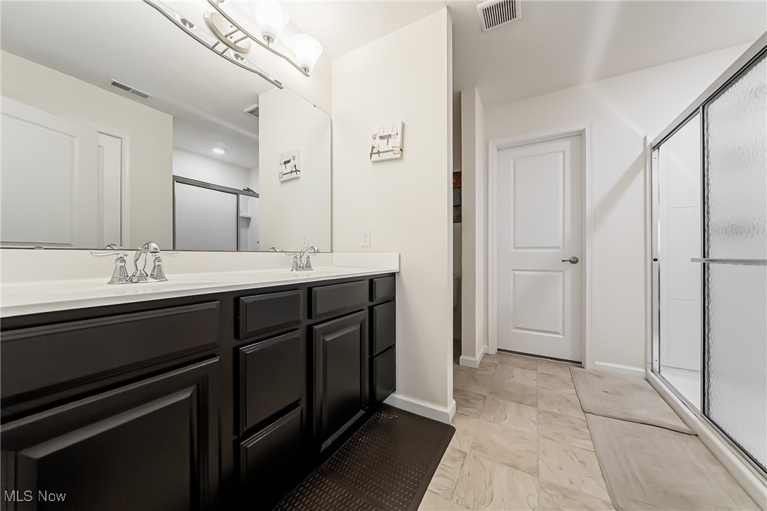 10116 Flagstone Drive, Twinsburg, Ohio image 17