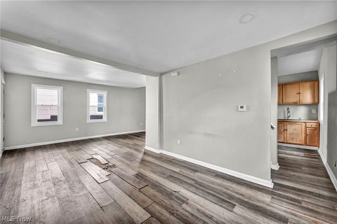 Tiny photo for 6900 Lawn Avenue, Cleveland, OH 44102 (MLS # 5203053)