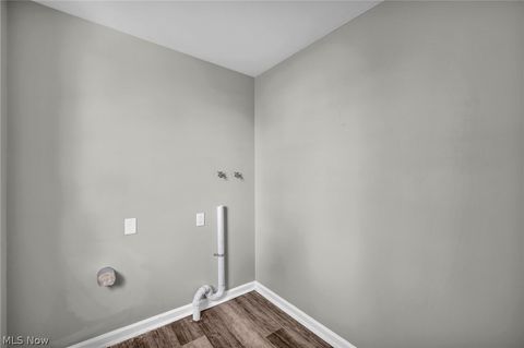 Tiny photo for 6900 Lawn Avenue, Cleveland, OH 44102 (MLS # 5203053)