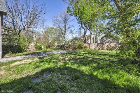 Tiny photo for 6900 Lawn Avenue, Cleveland, OH 44102 (MLS # 5203053)