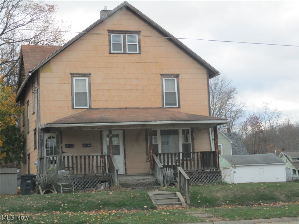 672 Garfield Avenue, Alliance, Ohio image 1