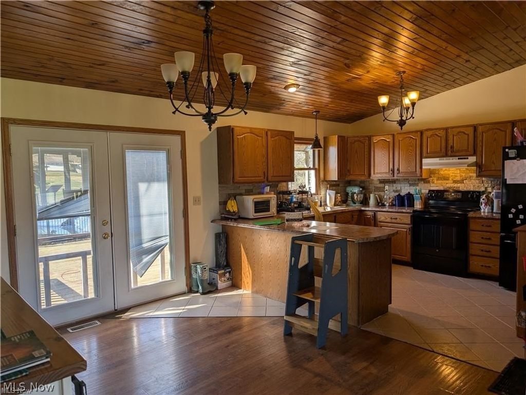 Photo of 4741 Ceramic, Crooksville, OH 43731 (MLS # 5205757)