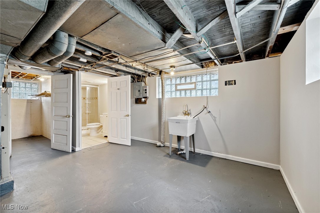 Cranwood Land Co - Residential Lease