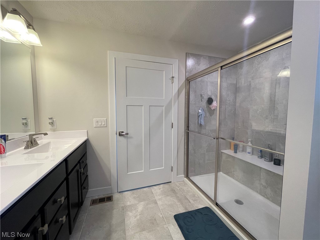 Bates Xing Sub - Residential