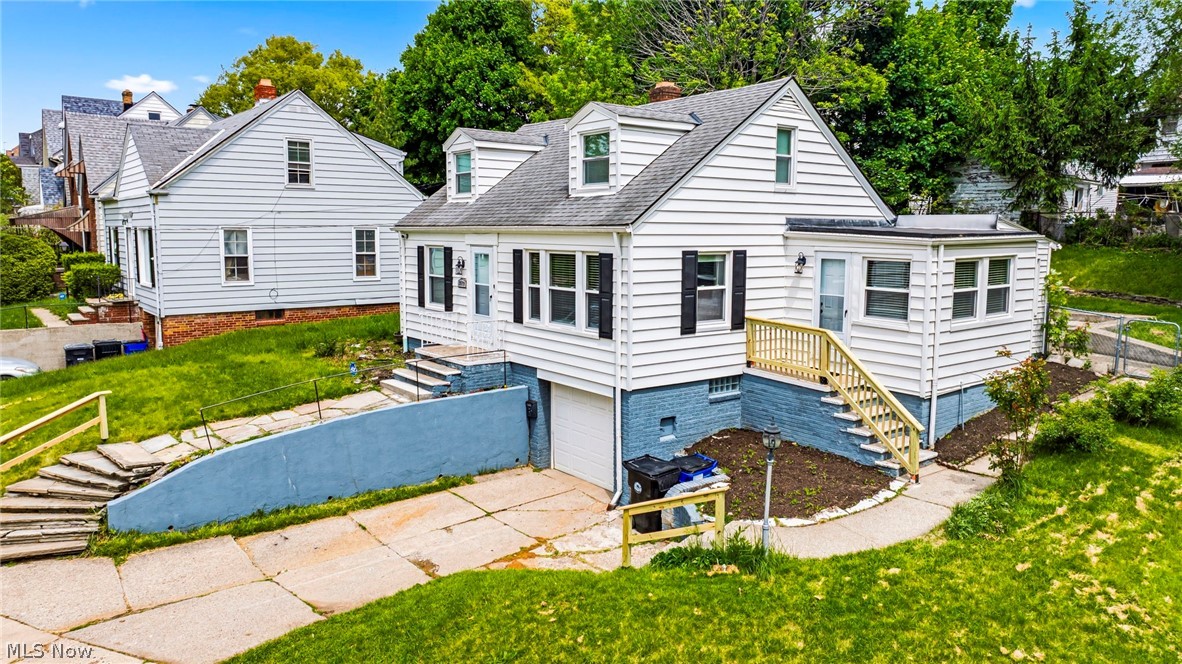 3579 Lloyd Road