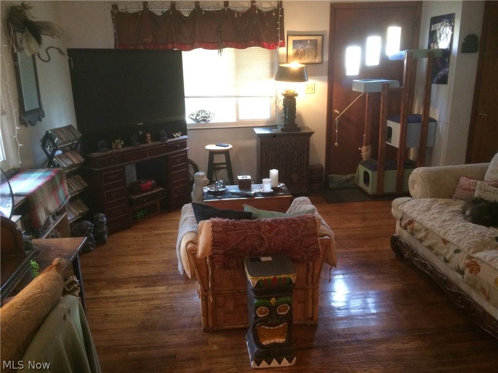 Warners Corner - Residential Income