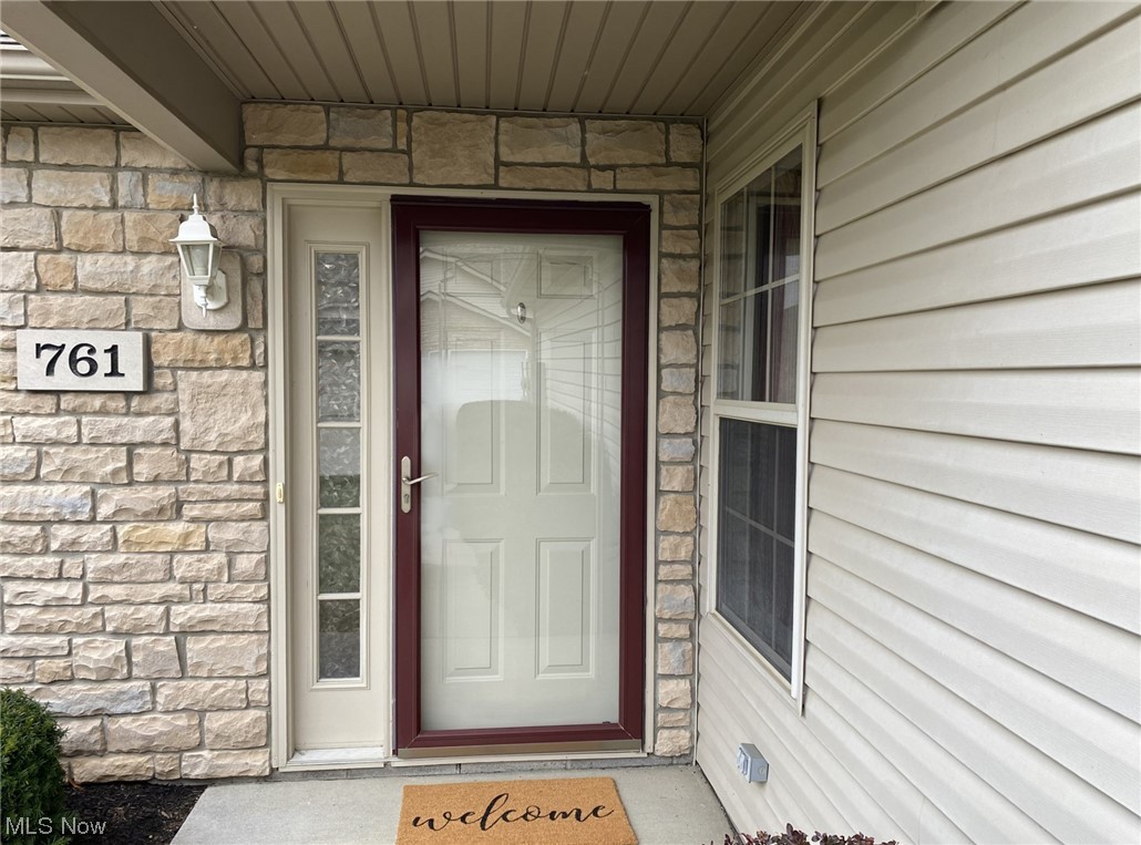 Creekside/Pleasant Lakes Condo - Residential